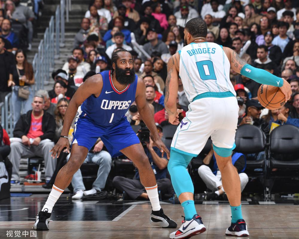 的表现以及 的表现以及